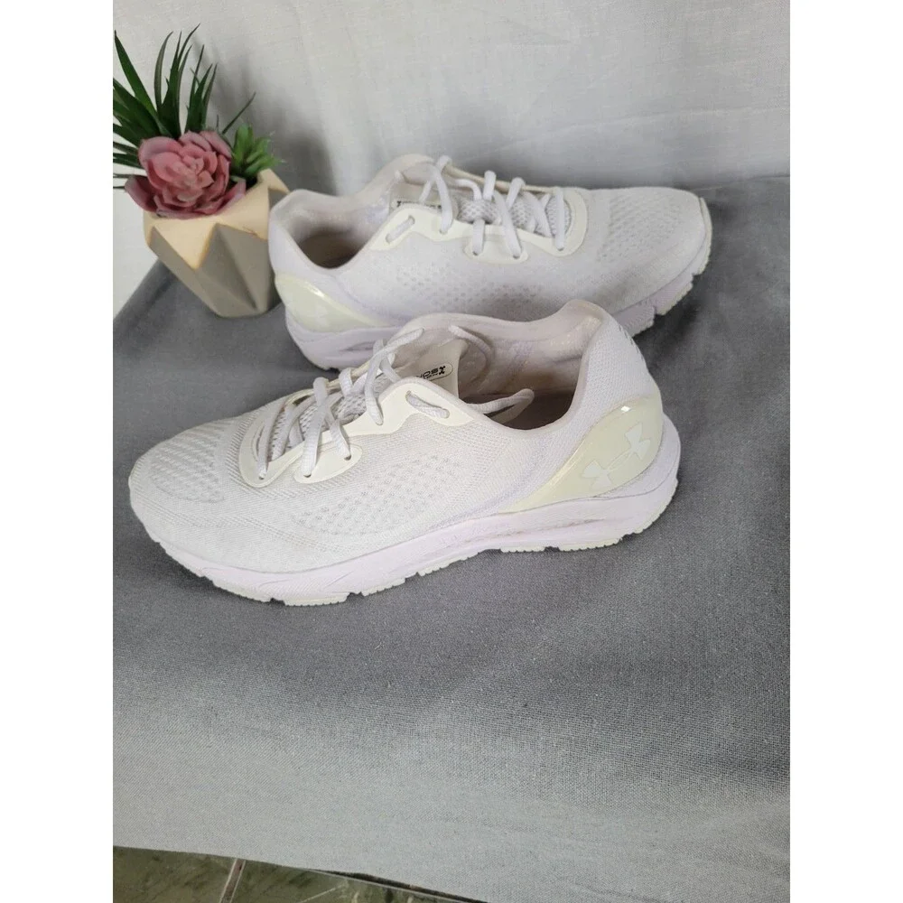 Under Armour Horv Sonic 5 Women's Shoes Size 10 Withe